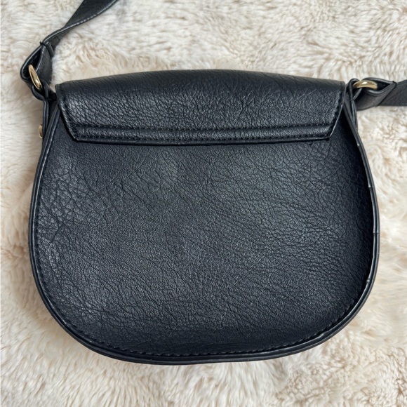 NWOT! Forever 21 Black Faux Leather Women’s Crossbody Bag - Picture 2 of 7